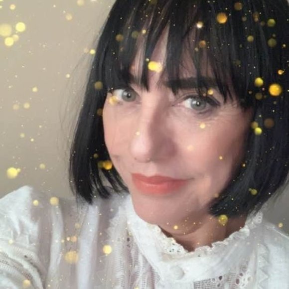 Poshmark profile picture for @micro